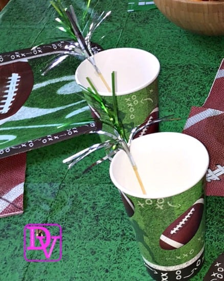 how to decorate for a football party,How To Decorate For Football Parties , how to , party, food, football parties, easy football parties, how to decorate for a party, family room, foods, beverages, family, friends, feet, clean up, ease of clean up, FanMats, tablecloths, napkins, cups, cookies, pizza, dana vento, party blogger, food blogger, dana 