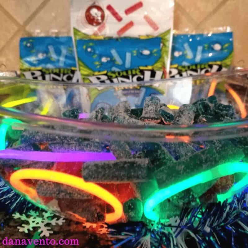 How to make a sweet and sour glow in the dark party bowl, DIY, CANDY, sweet treat, treat yourself, holiday diy, crafting, food, parties, New Year's Eve, Celebrations, Holiday Parties, partying, glow, glow in the dark, glow sticks, Sour Punch® Bites®, Blue Assorted Bites® , Raging Reds Bites®, food and decor, decor for parties, fast decor, easy diy, holiday fancy, holiday light up decor, no batteries required, fun with food, creative food presentation, how to present party bowls, glow in the dark, bowls that glow in the dark, glow in the dark food bowls, party, parties, food for parties, sweet treats for parties, sweet treats for your, Sour Punch, Sour Punch Red, Sweet and Sour treats, chewy, gummy like
