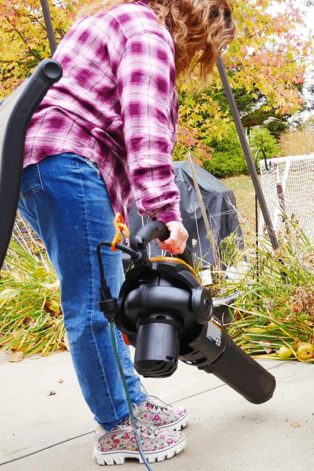 11 Easy DIY Ideas For Fall Yard Cleanup + Garden Chores  + Patio Leaf Blowing