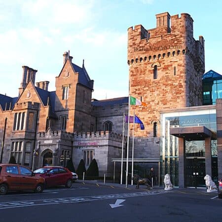Luxe Clontarf Castle Hotel in Dublin