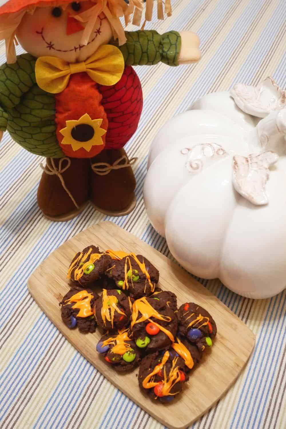 Chocolate Witch cookie bombs with scarecow