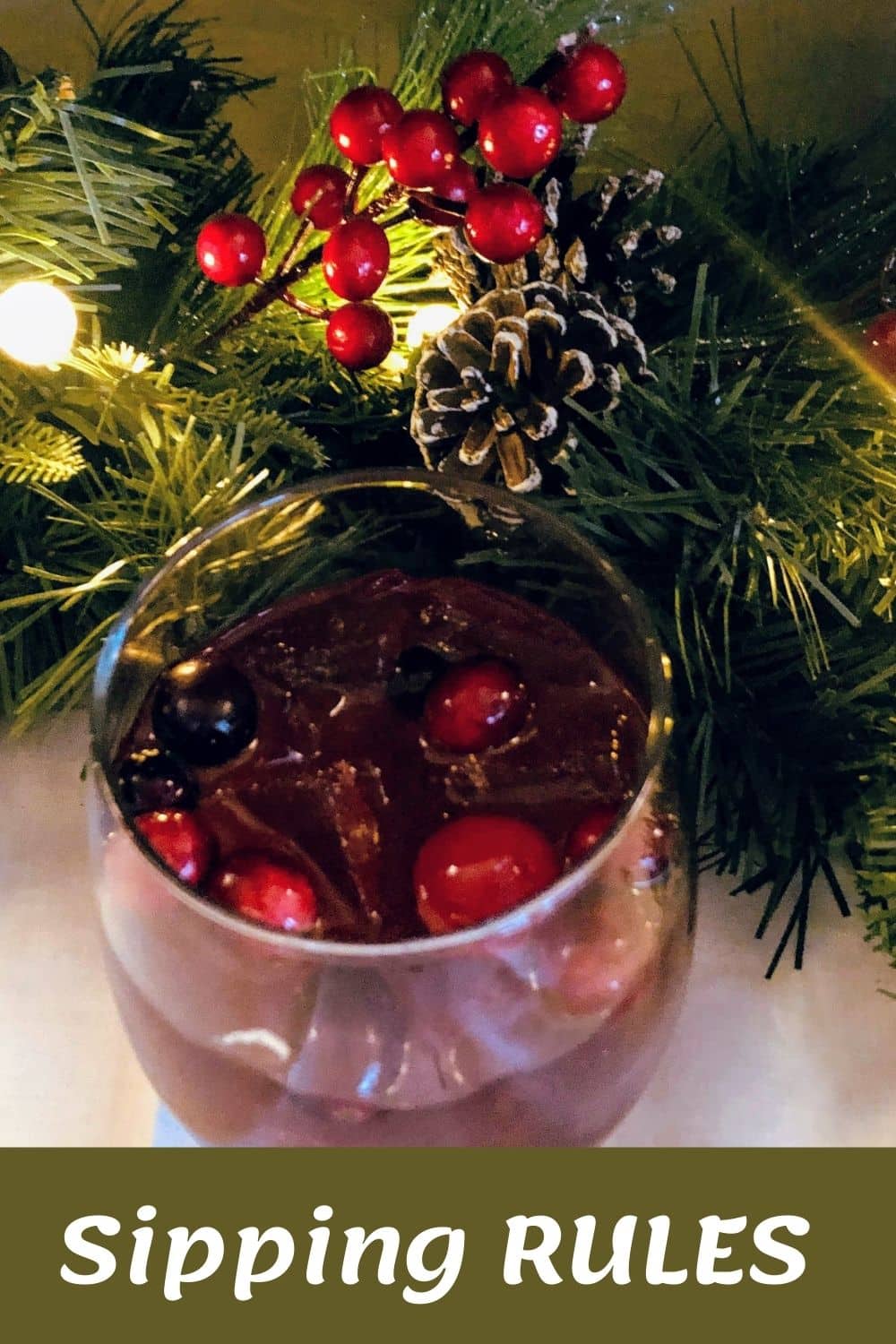 Sipping RULES for Cherry Christmas Amaretto cocktails