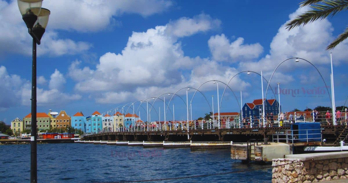 Discover Willemstad Curacao on Foot and stroll across the Swinging Old Lady Bridge as part of that walking tour, and it is only one of many incredible opportunities to explore 