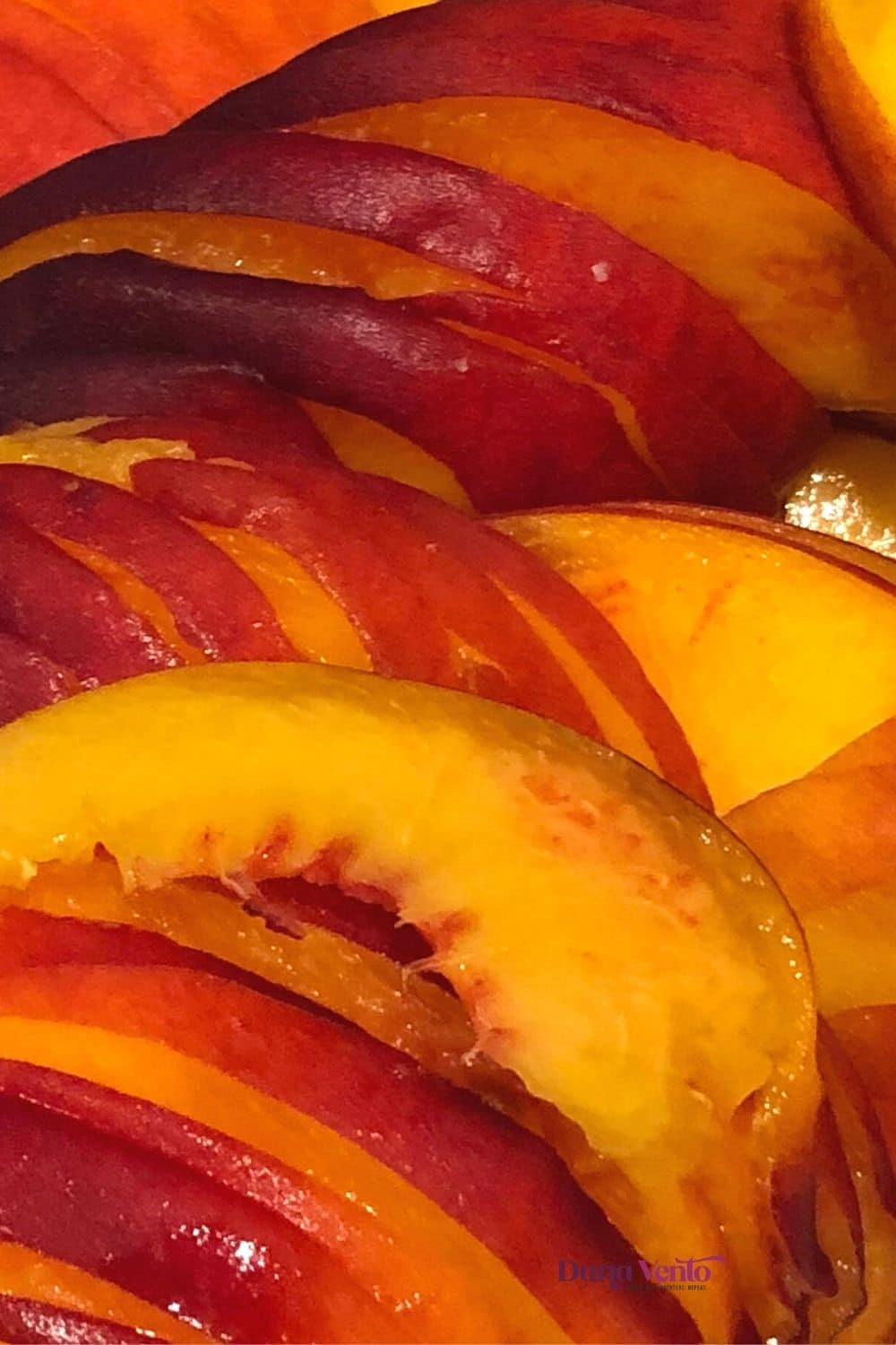 Fresh sliced peaches without the pit to puree
