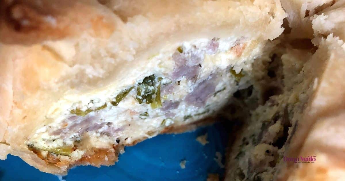 Italian Meat pie with Rapini and a look Inside the Italian pie with meat