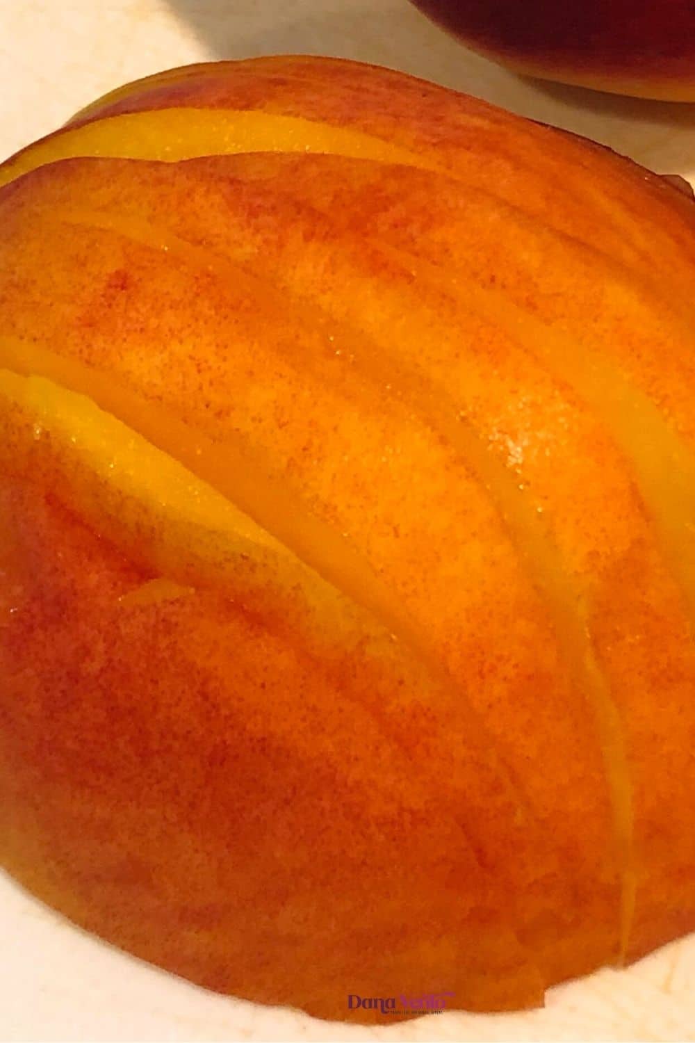 rinsed and sliced peach to puree