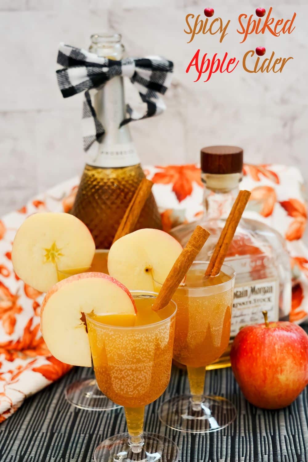 Sweet and Spicy Spiked Apple Cider Drink 1 1