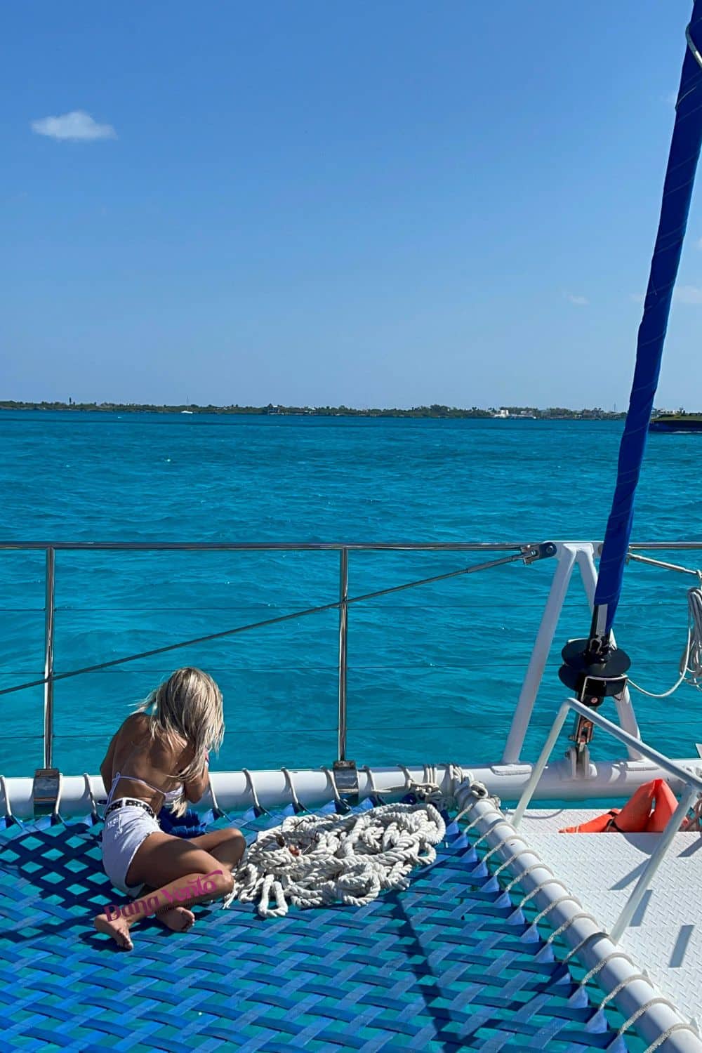 avoid isla mujeres catamaran tours 2