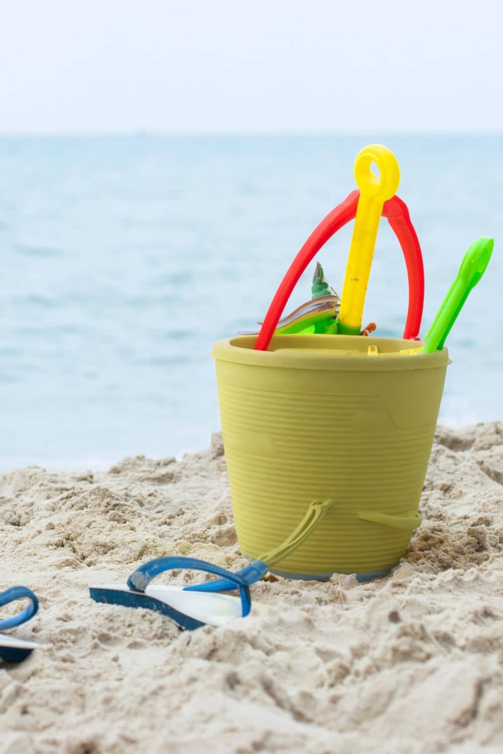 collapsible sand buckets to your bag for the beach